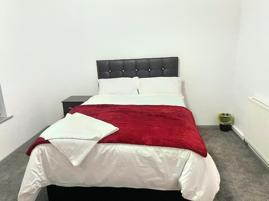 Lovely 3 Bed Ground Floor Apartment Near Qe Hospital Harborne Birmingham New Luaran gambar