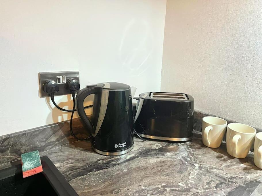 Lovely 3 Bed Ground Floor Apartment Near Qe Hospital Harborne Birmingham New Luaran gambar